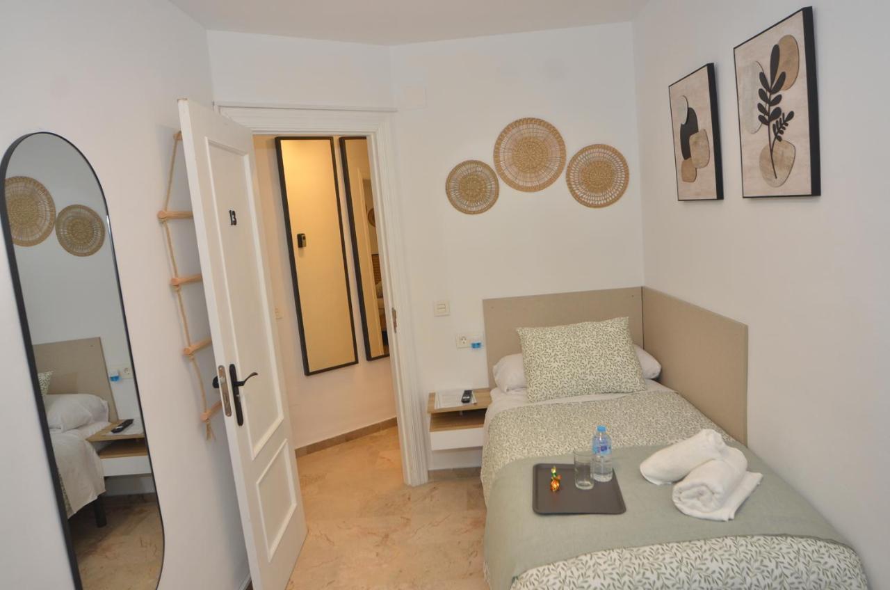 Alojamiento Azahara Málaga Dış mekan fotoğraf